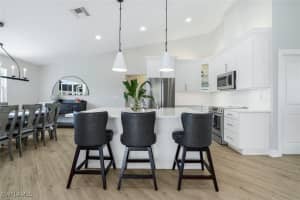 711 Tigertail Ct, Marco Island