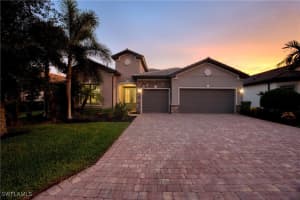 7716 Winding Cypress Dr, Naples