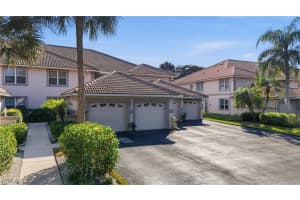 1032 Manor Lake Dr D204, Naples