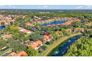 209 Robin Hood Cir 201, Naples 209 Robin Hood Cir 201, Naples