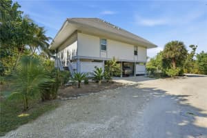 1039 Beach Rd 101, Sanibel