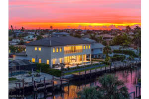 839 Chestnut Ct, Marco Island