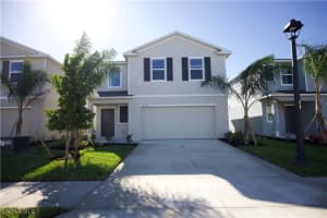 19558 Fairhill Ct, Lehigh Acres