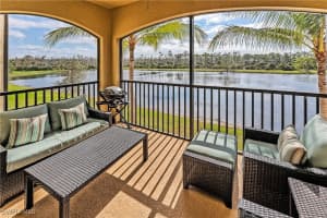 9727 Acqua Ct 423, Naples