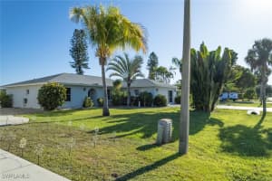 10322 Sandy Hollow Ln, Bonita Springs