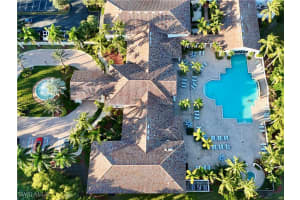 8949 Cascades Isle Blvd, Estero