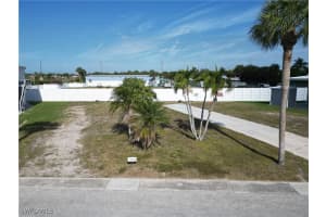 11210 Bayside Ln, Fort Myers Beach