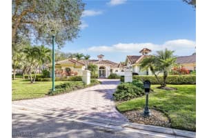 3000 Gardens Blvd, Naples