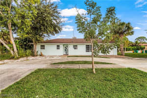 201 Marco Lake Dr, Marco Island