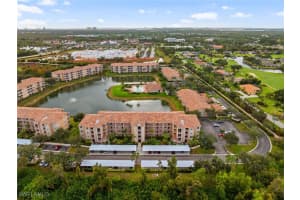8550 Kingbird Loop 639, Estero