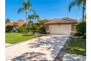 7744 Naples Heritage Dr, Naples