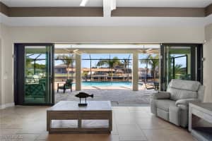 2341 Nw 36th Pl, Cape Coral