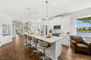 4619 Arboretum Cir 101, Naples