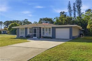 4690 Parrot Ave, Naples