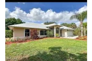 3790 35th Ave Ne, Naples
