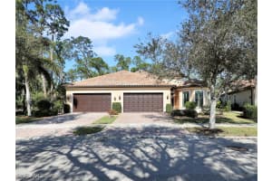 9483 Isla Bella Cir, Bonita Springs
