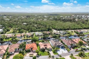 5411 Harborage Dr, Fort Myers