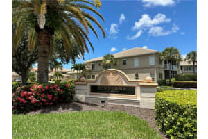 9113 Michael Cir 10, Naples