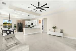 2552 70th Ave Ne, Naples