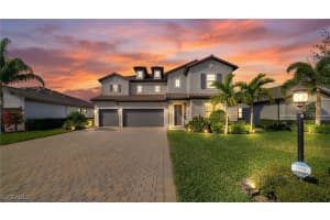 17725 Kinzie Ln, Estero