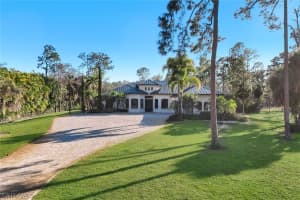 4480 1st Ave Nw, Naples