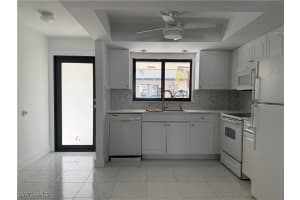 3318 Del Prado Blvd S, Cape Coral