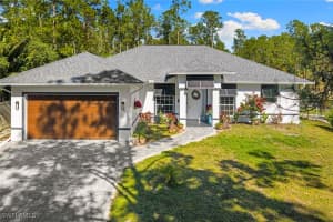 3261 8th Ave Se, Naples