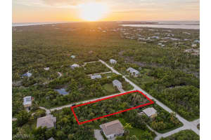 486 Ponce De Leon Rd, Sanibel