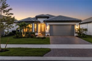 25594 Shoreline Gaze Dr, Bonita Springs