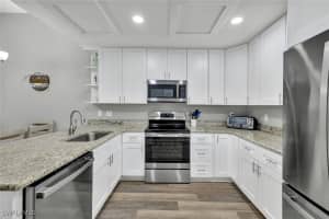 6416 Royal Woods Dr, Fort Myers