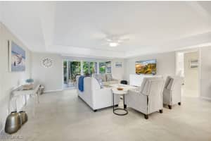 232 Memory Ln 2582, Naples 232 Memory Ln 2582, Naples