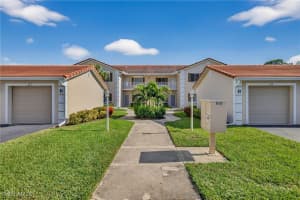 700 Saratoga Cir B106, Naples