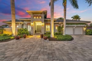 455 Bow Line Dr, Naples