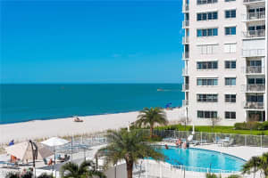 3443 Gulf Shore Blvd N 313, Naples