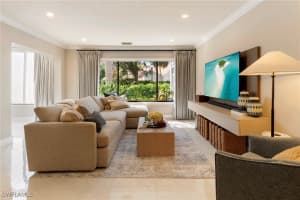 401 Courtside Dr D101, Naples