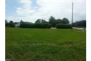 27010 Holly Ln, Bonita Springs