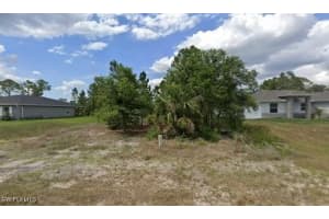 439 Redwing St, Lehigh Acres