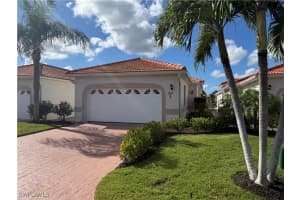 511 Joseph Ct 2, Naples