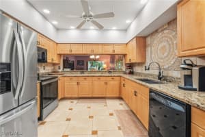 6010 Chardonnay Ln 103, Naples