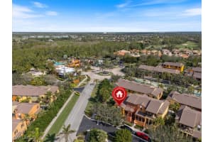 9091 Covina Dr S 6904, Naples