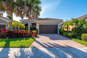 13419 Silktail Dr, Naples