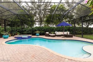 13808 Luna Dr, Naples