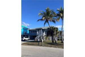 138 Gulf Island Dr, Fort Myers Beach