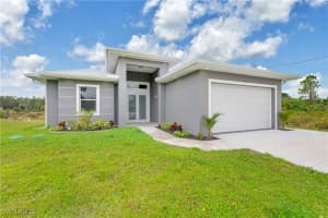 650 Kraft St, Lehigh Acres