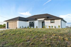 1517 Nw 17th St, Cape Coral