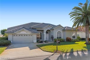 9360 White Hickory Ln, Fort Myers