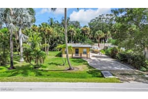 1931 Danford St, Naples