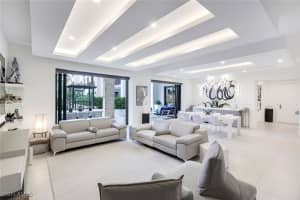 1135 3rd Ave S 210, Naples