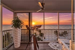 3003 Gulf Shore Blvd N 701, Naples