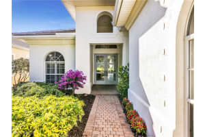 4304 Kensington High St, Naples